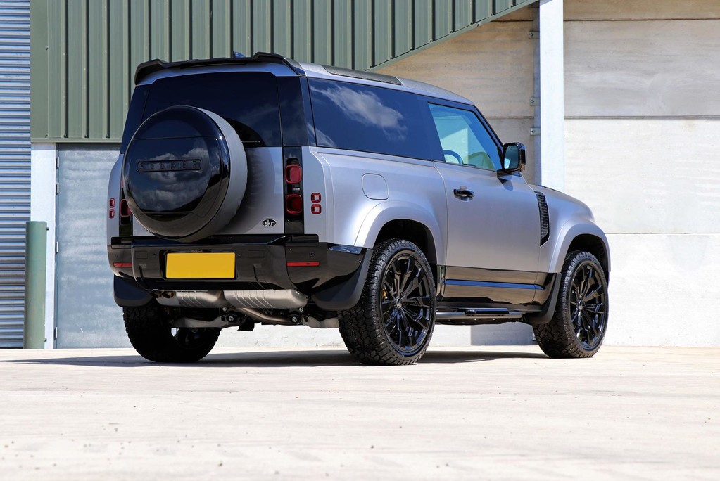 Land Rover Defender 90 BRAND NEW HARD TOP COMMERCIAL MATT PPF FINISH WITH BESPOKE LEATHER SEATS 5