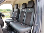 Citroen Relay BRAND NEW DELIVERY MILES 3.5 TON HORSEBOX STALLION BUILD  REAR LARGE BED  10