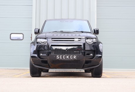 Land Rover Defender 110 D300 HARD TOP X-DYNAMIC HSE  AIR SUSPENSION AND REAR GENUINE SEATS FITTED