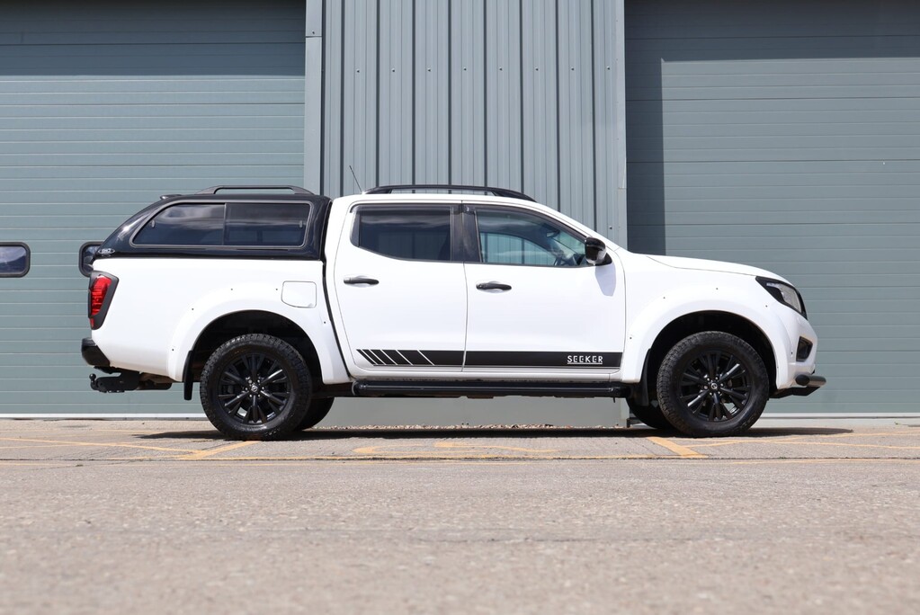 Nissan Navara DCI TEKNA 4X4 SHR DCB styled by seeker with a rear canopy fitted 6