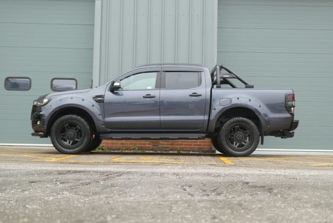 Ford Ranger WILDTRAK 4X4 DCB TDCI styled by seeker super low miles  7