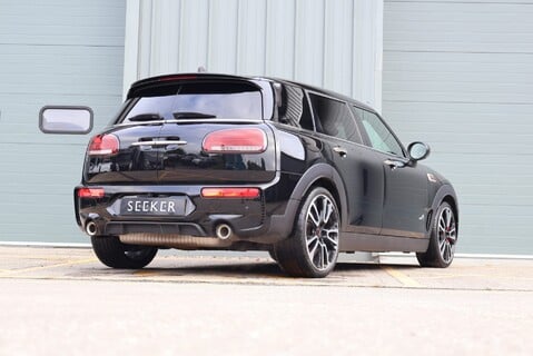 Mini Clubman JOHN COOPER WORKS ALL4 with Black pack added by seeker Pan roof Full leathe 6