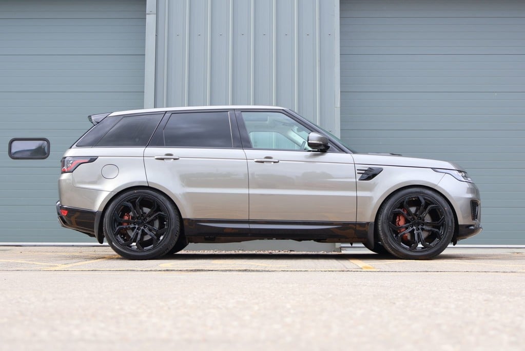 Land Rover Range Rover Sport HSE Dynamic Styled by Seeker Pan roof cream leather 22 inch skr alloys  16