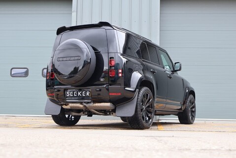 Land Rover Defender 110 Brand new  £12000 factory upgrades and 8k seeker s upgrades 3 SEATER RARE  4