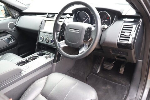 Land Rover Discovery D300 COMMERCIAL SE with Genuine Rear seat conversion fitted cost over 7500  18