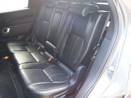 Land Rover Discovery D300 COMMERCIAL SE with Genuine Rear seat conversion fitted cost over 7500  19