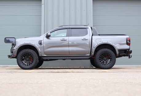 Ford Ranger BRAND NEW PLATINUM ECOBLUE 3.0 V6 STYLED BY SEEKER FULL LIFT 35 WHEELS