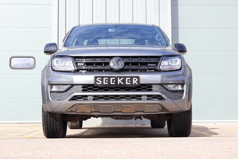 Volkswagen Amarok 3.0 DC V6 TDI BLACK EDITION 4MOTION STYLED BY SEEKER LOOKS AMAZING  2