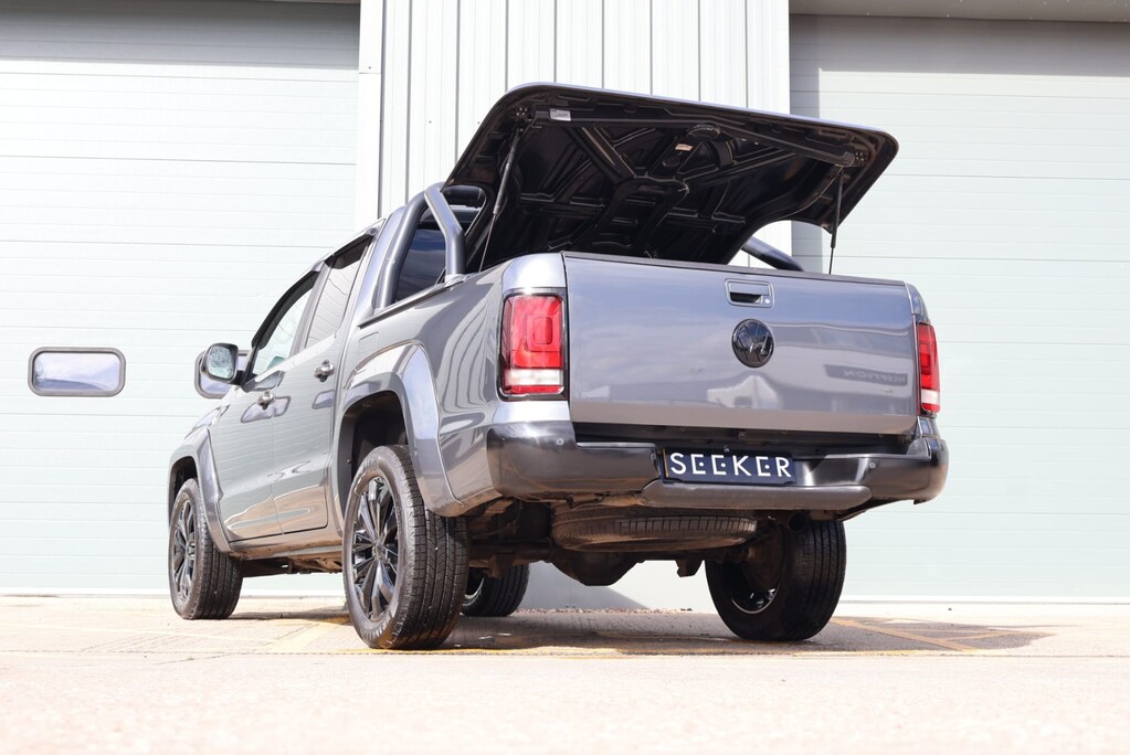 Volkswagen Amarok 3.0 DC V6 TDI BLACK EDITION 4MOTION STYLED BY SEEKER LOOKS AMAZING  4