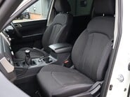 SsangYong Musso EX with a 3.5 ton towing capacity rear load cover roll bar seeker styled 16