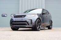Land Rover Discovery COMMERCIAL DYNAMIC HSE 22 inch wheels deployable towbar wireless charger