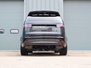 Land Rover Discovery COMMERCIAL DYNAMIC HSE 22 inch wheels deployable towbar wireless charger  5