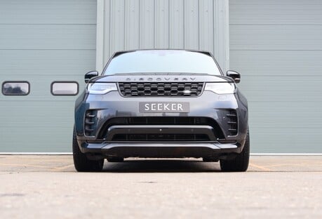 Land Rover Discovery COMMERCIAL DYNAMIC HSE 22 inch wheels deployable towbar wireless charger 