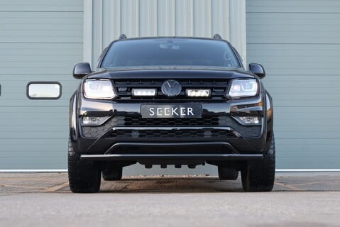 Volkswagen Amarok DC V6  AVENTURA Black EDITION 4MOTION FULL STYLING KIT AND REAR LOAD COVER  2