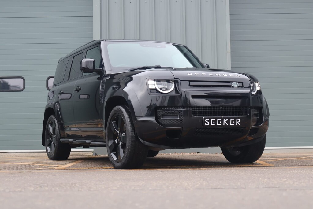 Land Rover Defender 110 HARD TOP COMMERCIAL WITH REAR SEAT STYLED BY SEEKER HUGE SPEC  3