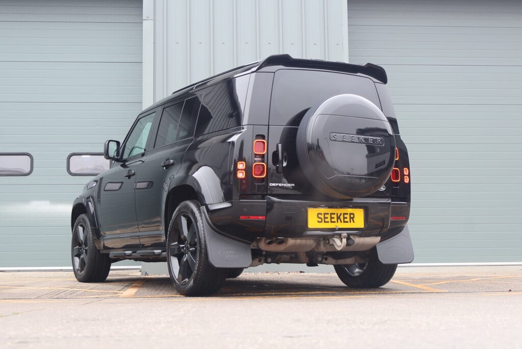 Land Rover Defender 110 HARD TOP COMMERCIAL WITH REAR SEAT STYLED BY SEEKER HUGE SPEC  4