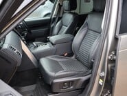 Land Rover Discovery HSE MHEV new Shape  12k dealer upgrades inc Genuine electric rear seat 11