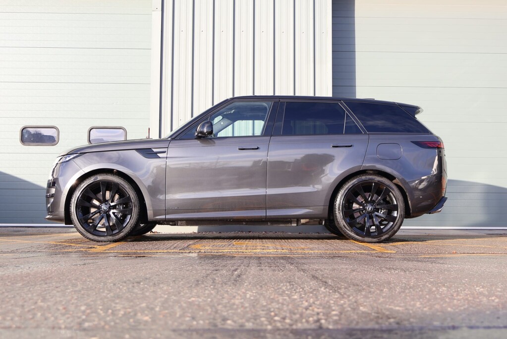 Land Rover Range Rover Sport AUTOBIOGRAPHY Big factory spec HYBRID SUPER LOW CAR TAX  4