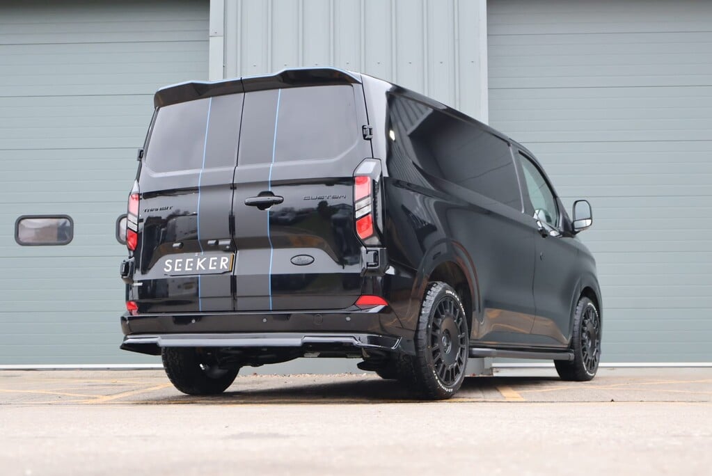 Ford Transit Custom BRAND NEW 320 LIMITED L1H1  232 BHP PHEV PLUG IN HYBRID STYLED BY SEEKER  8