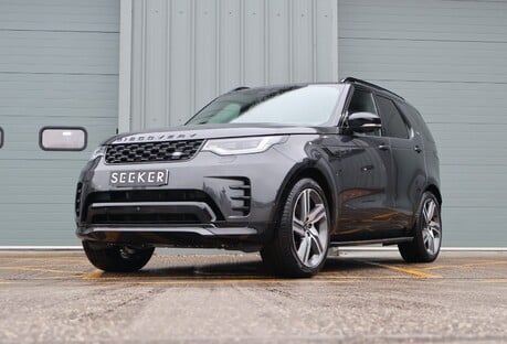 Land Rover Discovery BRAND NEW COMMERCIAL DYNAMIC HSE WITH A GENUINE LANDROVER REAR SEAT FITTED