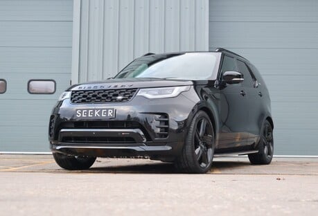 Land Rover Discovery R-DYNAMIC HSE MHEV with a rear seat conversion styled by seeker