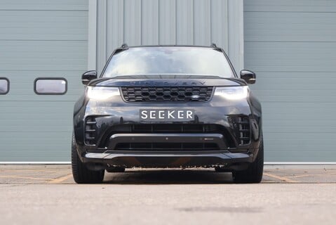 Land Rover Discovery R-DYNAMIC HSE MHEV with a rear seat conversion styled by seeker 2