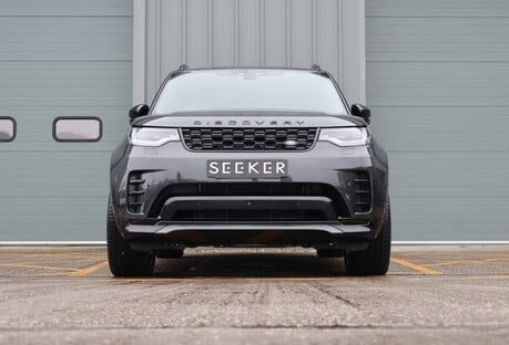 Land Rover Discovery Brand new COMMERCIAL DYNAMIC HSE with a genuine rear seat conversion fitted