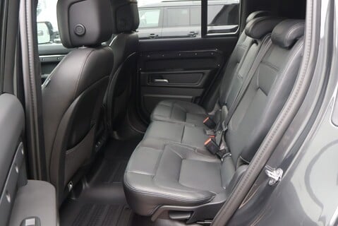 Land Rover Defender BRAND NEW HARD TOP D250 WORLD TOUR EDITION WITH GENUINE REAR SEATS FITTED 28