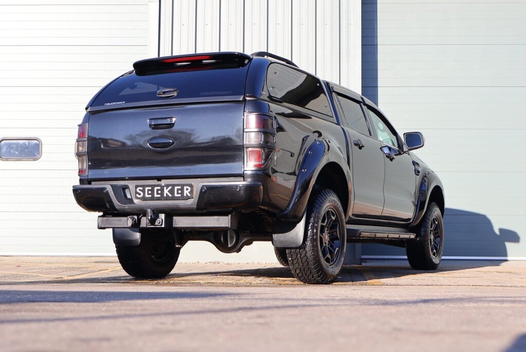 Ford Ranger LIMITED 4X4 DCB TDCI STYLED BY SEEKER RARE AUTO super low miles 6