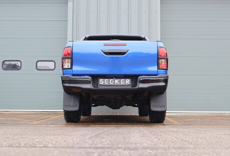 Toyota Hilux INVINCIBLE 4WD D-4D NAV DCB AUTO FACELIFT STYLED BY SEEKER STUNNING EXAMPLE