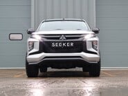 Mitsubishi L200 NEW SHAPE DI-D WARRIOR DCB STYLED BY SEEKER 1 OWNER STUNNING EXAMPLE  6