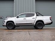 Mitsubishi L200 NEW SHAPE DI-D WARRIOR DCB STYLED BY SEEKER 1 OWNER STUNNING EXAMPLE  8