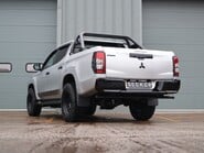 Mitsubishi L200 NEW SHAPE DI-D WARRIOR DCB STYLED BY SEEKER 1 OWNER STUNNING EXAMPLE  7