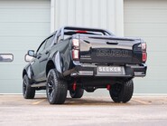 Isuzu D-Max BRAND NEW PRE REG V-CROSS DCB 2 INCH OLD MAN EMU LIFT SEEKER BLACK EDITION  5