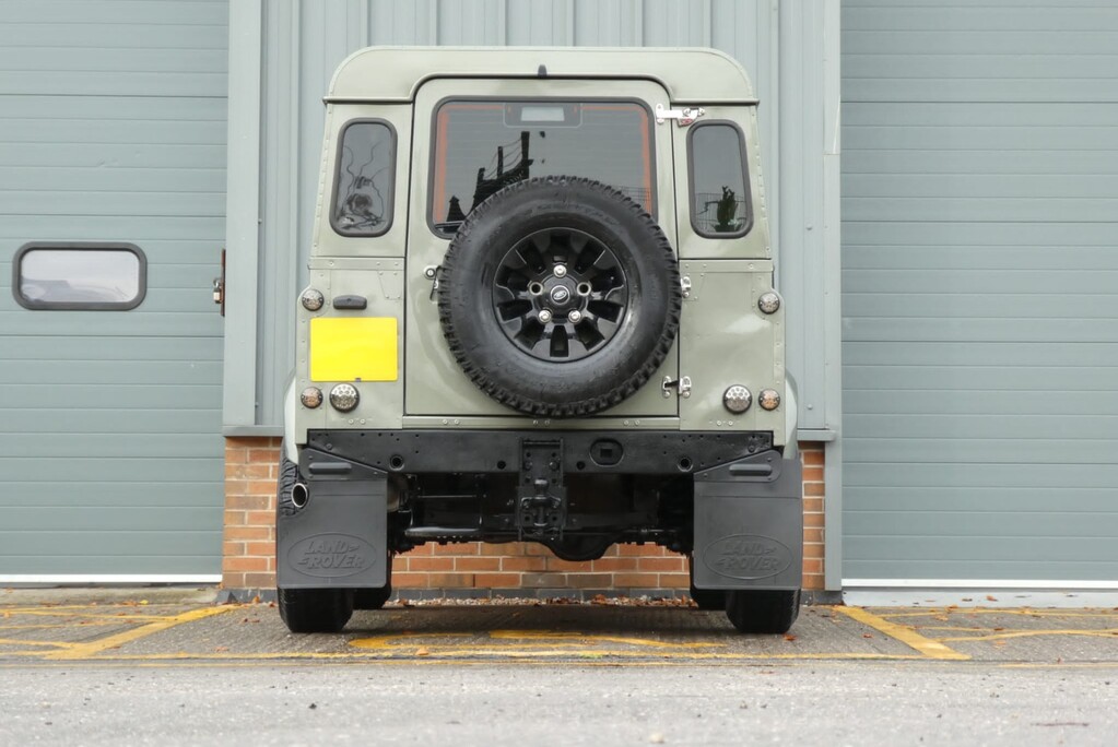 Land Rover Defender 90 TD HARD TOP WITH full styling bespoke  heritage edition HUGE spend 4 seats 5