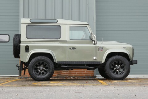 Land Rover Defender 90 TD HARD TOP WITH full styling bespoke  heritage edition HUGE spend 4 seats 4