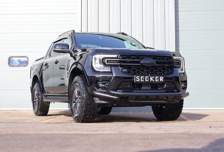 Ford Ranger Brand new 3.0 V6  WILDTRAK Black edition  with raptor wheels seeker  styled