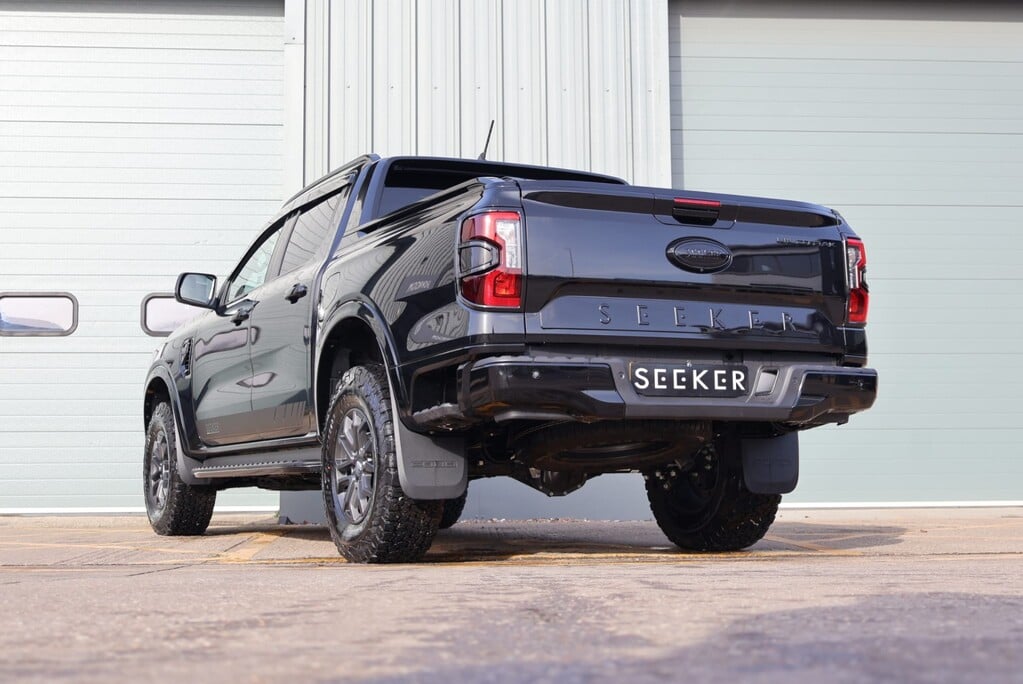 Ford Ranger Brand new 3.0 V6  WILDTRAK Black edition  with raptor wheels seeker  styled 6