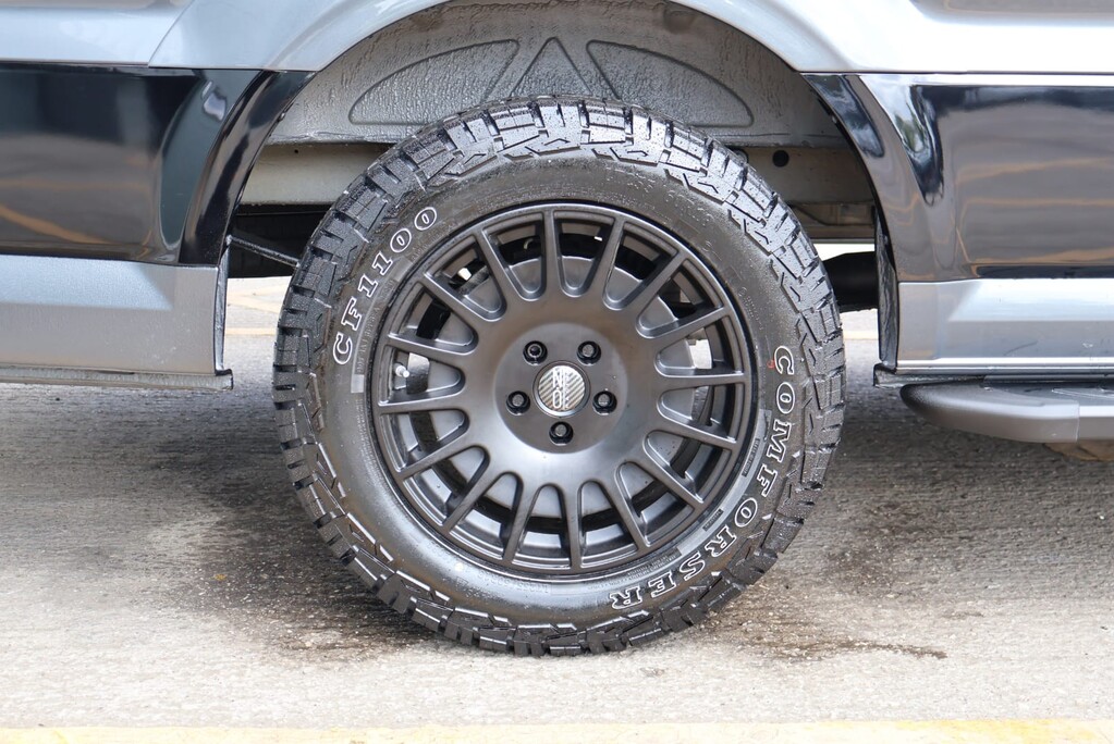 Volkswagen Crafter Brand new CR35 TDI L H/R P/V COMMERCE PLUS 4MOTION LWB styled by seeker 4X4 13