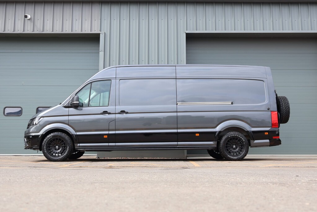 Volkswagen Crafter Brand new CR35 TDI L H/R P/V COMMERCE PLUS 4MOTION LWB styled by seeker 4X4 6