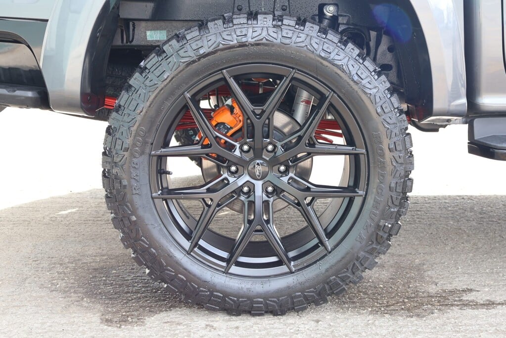 Ford Ranger  3.0 V6 WILDTRAK ECOBLUE STYLED BY SEEKER WITH A FULL SKR BUMPER UPGRADE  11