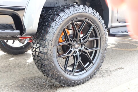 Ford Ranger  3.0 V6 WILDTRAK ECOBLUE STYLED BY SEEKER WITH A FULL SKR BUMPER UPGRADE  12