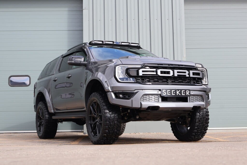 Ford Ranger  3.0 V6 WILDTRAK ECOBLUE STYLED BY SEEKER WITH A FULL SKR BUMPER UPGRADE  1
