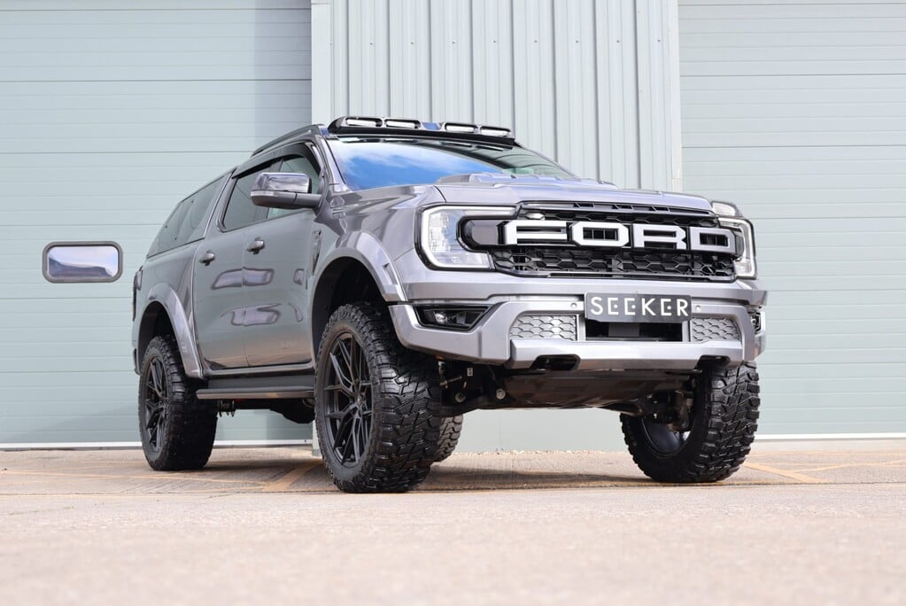 Ford Ranger  3.0 V6 WILDTRAK ECOBLUE STYLED BY SEEKER WITH A FULL SKR BUMPER UPGRADE  6