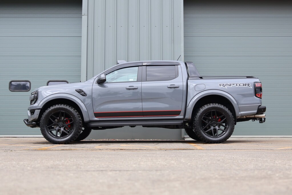 Ford Ranger BRAND NEW 2025 RANGER RAPTOR 3.0 V6 TWIN TURBO 295 BHP STYLED BY SEEKER   12