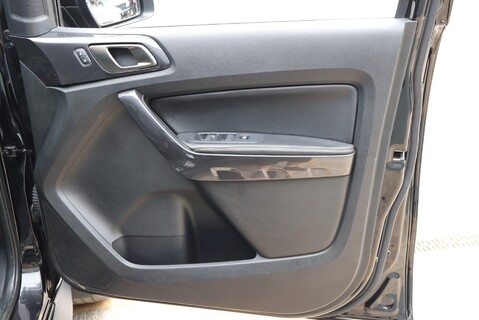 Ford Ranger MS-RT Auto Genuine MSRT edition super low miles rear Canopy 1 owner  15