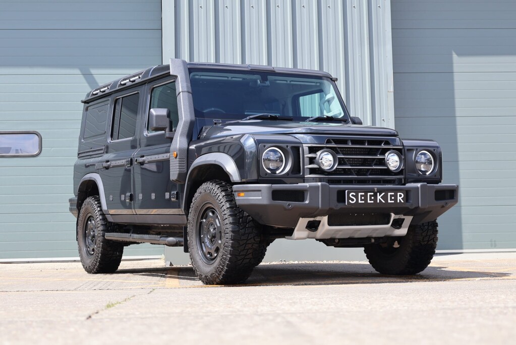 Ineos Grenadier UTILITY WAGON COMMERCIAL STYLED BY SEEKER with black pack and SKR alloys 3