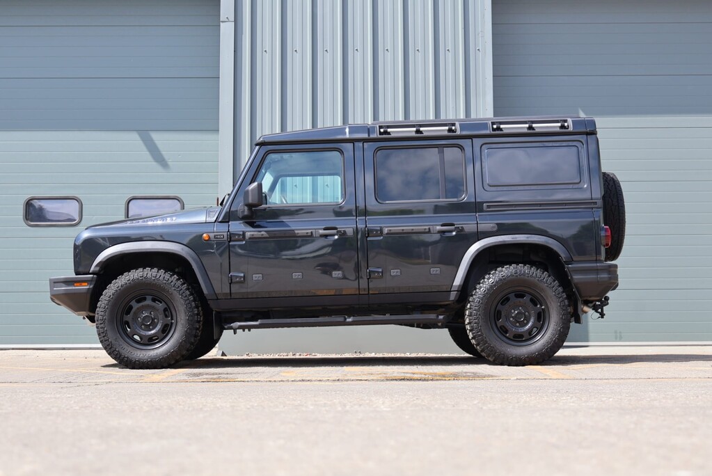 Ineos Grenadier UTILITY WAGON COMMERCIAL STYLED BY SEEKER with black pack and SKR alloys 7