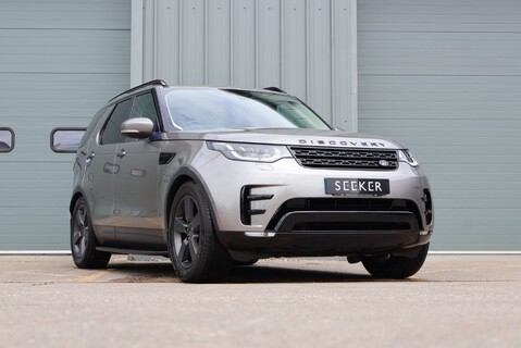 Land Rover Discovery  HSE 7 seater with huge factory spec 360 camera pan roofs black pack FSH 1