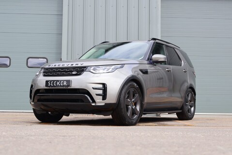Land Rover Discovery  HSE 7 seater with huge factory spec 360 camera pan roofs black pack FSH 3